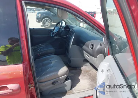 2005 Chrysler Town & Country Touring из США, поврежденный, VIN 2C4GP54L75R296501